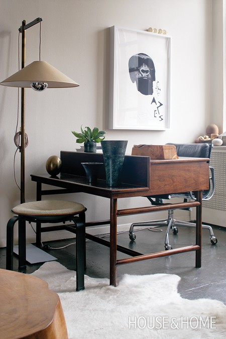Brad Ford's Secondary Workspace (via Canadian House & Home)